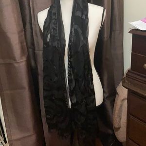 scarf from the Metropolitan Museum of Art